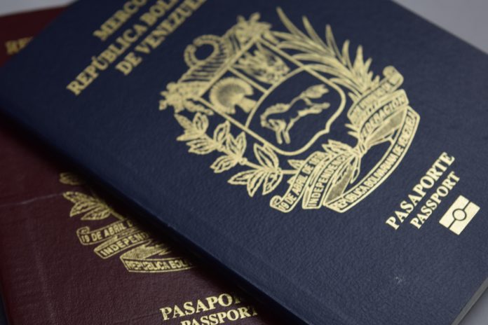 Saime espera comenzar en corto plazo la entrega a domicilio de pasaportes en Venezuela y en el extranjero