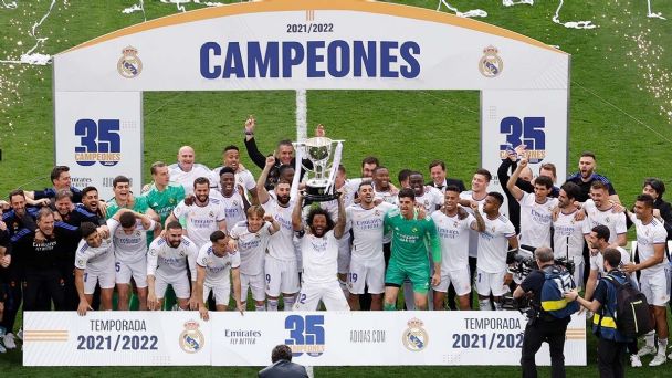 El Real Madrid se tituló campeón de la Liga española tras golear al Espanyol
