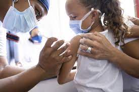 Unicef y OMS advierten «Alerta roja» por caída en vacunación infantil en el mundo
